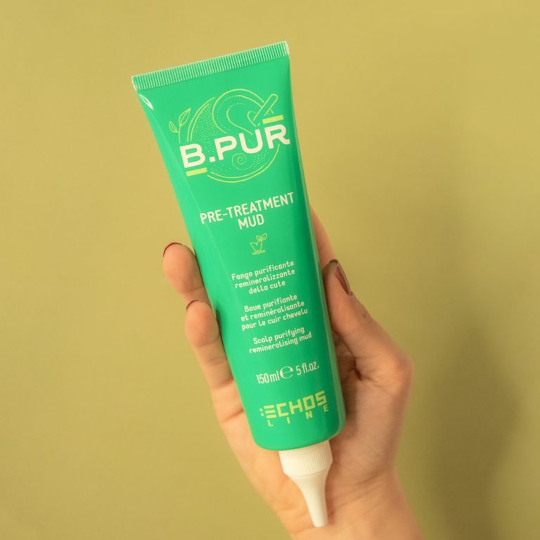 La gamme B.Pur se compose de trois produits formulés avec des ingrédients d’origine naturelle, au pouvoir purifiant et reminéralisant. Dédiés à ceux qui veulent un nettoyage en profondeur des cheveux et du cuir chevelu, tout en laissant les cheveux doux, parfumés et brillants. Un mélange extraordinaire de bien-être grâce aux actifs qui enrichissent le soin 100% Vegan.