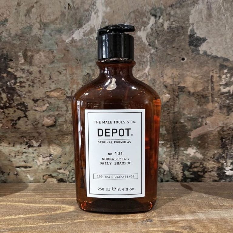 No. 101 Shampooing normalisant et tonifiant pour cheveux normaux. Idéal pour des lavages fréquents. Contient des tensioactifs délicats, sans SLES.