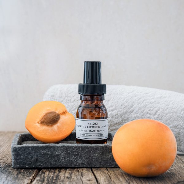 No. 403 est une huile de pré-rasage et adoucissant à barbe 30ML.