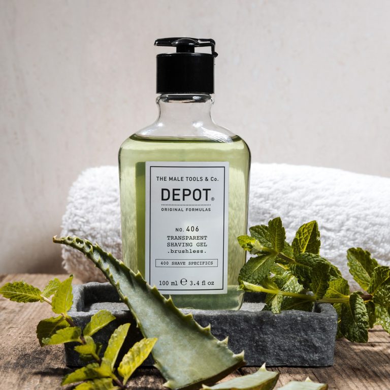 No. 406 est un Gel de rasage non moussant sans blaireau 100ML.