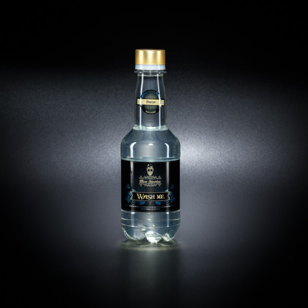 le soin lavant rafraichissant de MEN STORIES tonifie , renforce , hydrate et adoucit le cuir chevelu tout en prenant soin des cheveux . Enrichis d'eucalyptus , de fleurs de lamier blanc et de bardane , il vous garantit confort , brillance de vos cheveux et une très agréable sensation de fraicheur .