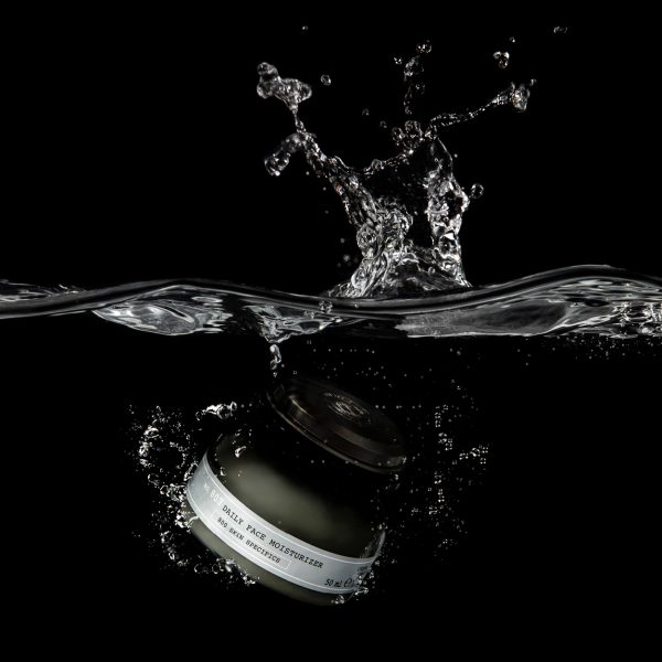 No. 803 - Crème hydratante visage pour un usage quotidien pour aider à donner de l’éclat à la peau terne, renforcer la barrière cutanée et nourrir la peau.