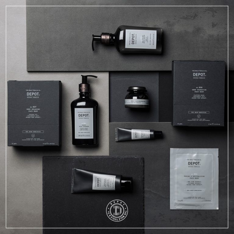 a nouvelle gamme DEPOT ® 800 – SKIN SPECIFICS pour homme, dédiée au nettoyage et à l’hydratation de la peau du visage et du corps, propose des formules et des ingrédients spécifiques pour la peau masculine. DEPOT® 800 – SPÉCIFICITÉS DE LA PEAU : La beauté des hommes.