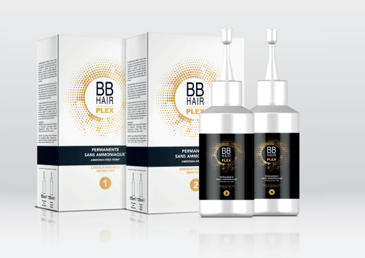 La permanente BBHair Plex se décline en 2 forces : Cheveux naturels (n°1) et Cheveux sensibilisés (n°2) sous la forme d’un kit, contenant 1 flacon applicateur de réducteur  de 120ml et 1 flacon applicateur de fixateur de 120ml, permettant de faire une application.