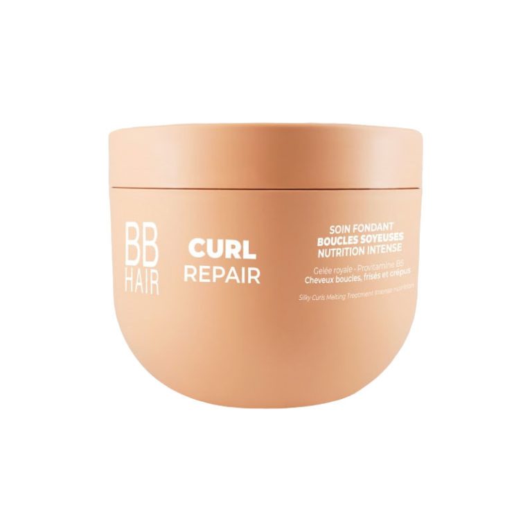 BB Curl Repair Soin Fondant Boucles Soyeuses 500ml Le Soin Fondant Boucles Soyeuses Curl Repair est conçu pour prendre soin en profondeur des cheveux bouclés à crépus. Il est enrichi en gelée royale et en provitamine B5, qui nourrissent intensément les cheveux bouclés. Grâce à sa formule fondante, ce masque aide à rendre les cheveux doux, brillants et soyeux.