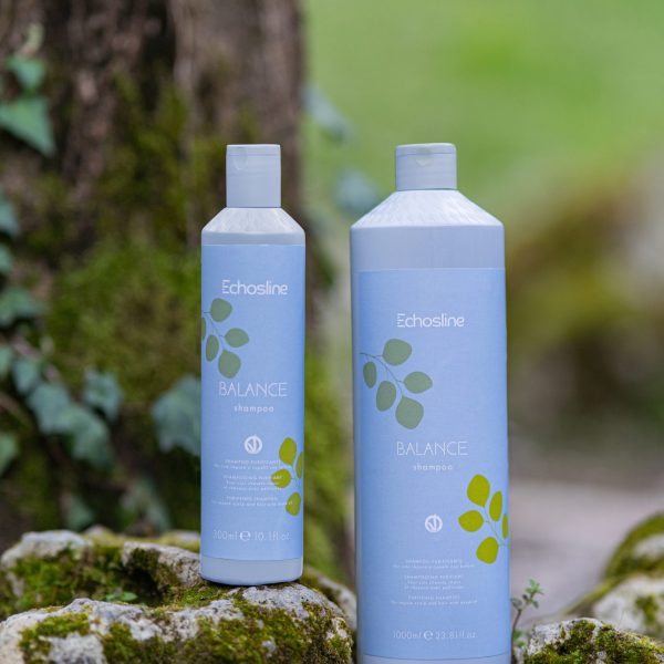 Le Shampooing Balance Shampoo - Echosline est votre allié ultime pour retrouver un cuir chevelu sain et des cheveux impeccables. Conçu avec soin par des experts en soins capillaires, ce shampooing est spécialement formulé pour les personnes aux prises avec des problèmes de cuir chevelu impur et de pellicules persistantes.