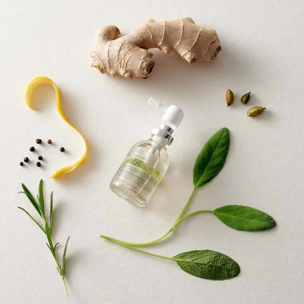 Energizing Blend Lotion 30ML est un traitement énergisant fortifie pour redonner de la plénitude, de l’épaisseur et de l’éclat aux cheveux fins, clairsemés et fragiles.